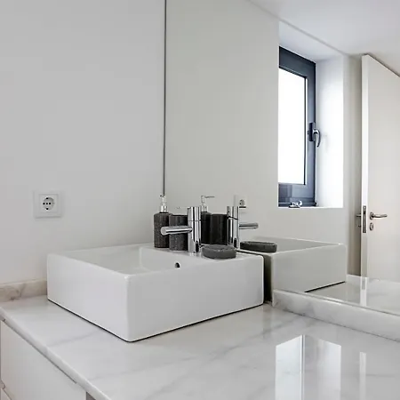 Cozy House W/ Ac Near Metro By Lovelystay Apartment *