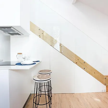 Cozy House W/ Ac Near Metro By Lovelystay 波尔图