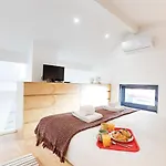 Cozy House W/ Ac Near Metro By Lovelystay